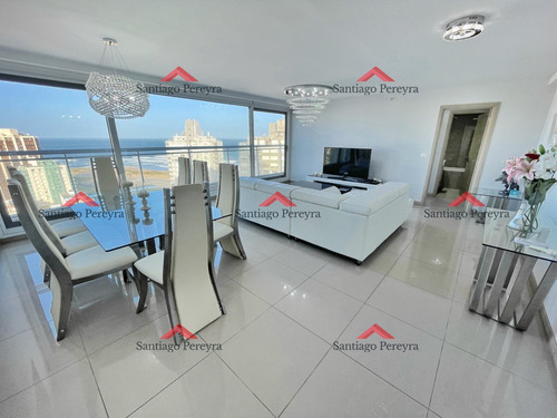 En Alquiler, 2 Dormitorios En Suite Con Excelentes Amenities, Terraza Con Vista Al Mar, Garage