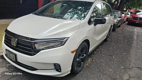 Honda Odyssey 3.5 Black Edition At