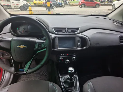 Chevrolet Onix Sedán Mecánico 2019