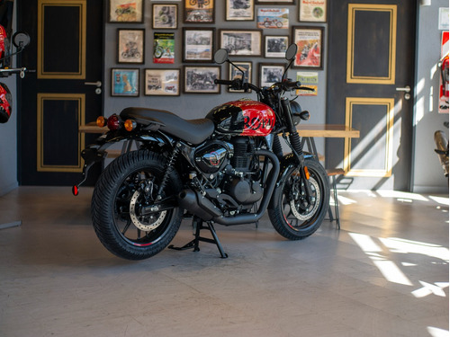 Imagen 22 de 25 de Royal Enfield Hntr 350 Rebel Red Reserva Hoy
