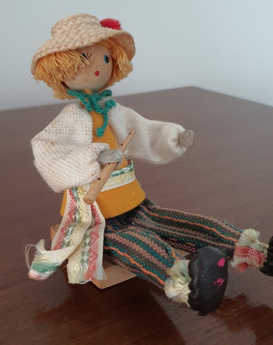 Boneco Colecionável - Flautista - Lituânia
