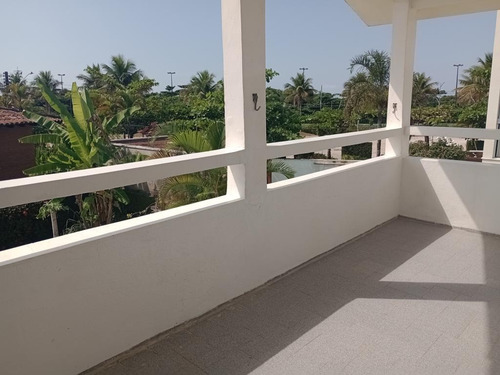 Alto Padrão Sobradão 5 Suites, 4 Varandas, Frente Ao Mar, Vista Direta, Condominio Fechado
