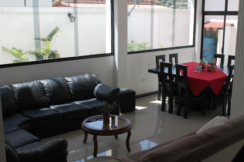 Imagen 3 de 19 de Casa En Venta Urbanización Los Cortijos
