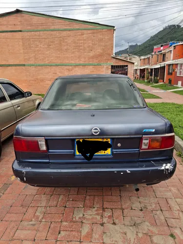 Nissan Sentra 1.6 B13 Std