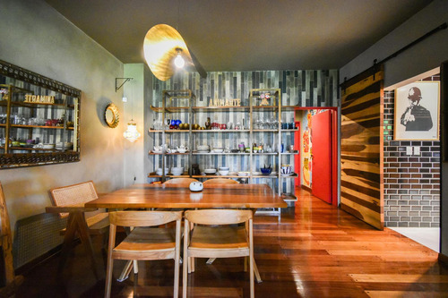 Venta Casa 7 Ambientes Con Jardín Y Pileta En Martinez