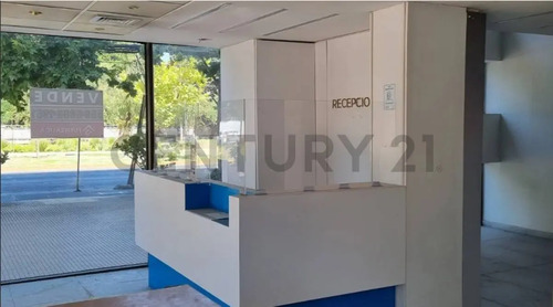 Venta Local Comercial Las Condes, Gran Oportunidad