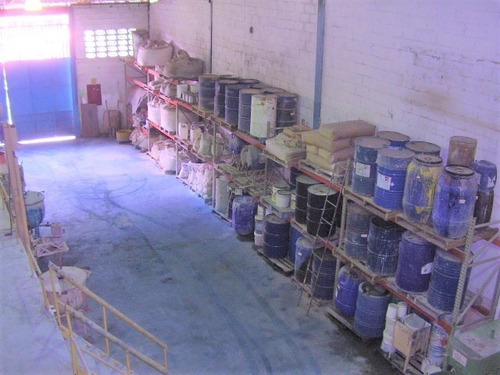 Vendo Fabrica De Pinturas En Pleno Funcionamiento, Galpón, Fondo De Comercio Y Patente.