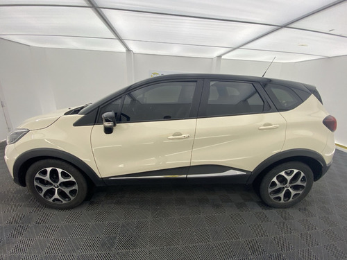 Imagen 5 de 25 de Renault Captur 2.0