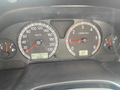 Nissan Patrol 2004 4.8 Y61 Grx 4x4