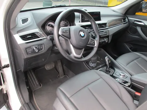 Bmw X1 Sdrive 18i 4x2 1500cc At Aa