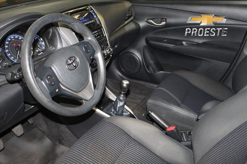 Toyota Yaris 1.5 16V FLEX SEDAN XLS MULTIDRIVE