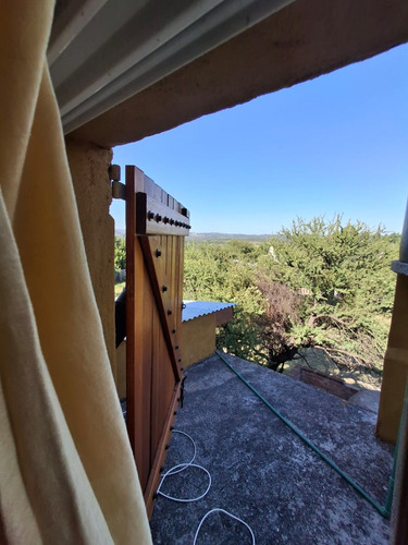 Casa En Nono, Córdoba Sobre 2 Terrenos C/ Escritura