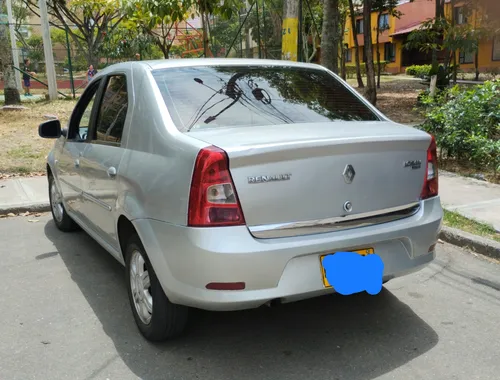 Renault Logan 1.6 Dynamique Fii