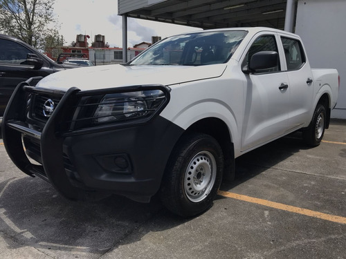 Imagen 1 de 15 de Nissan Np300 Doble Cabina 2020 2.5 S Mt