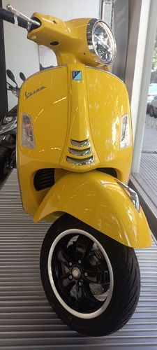 Imagen 5 de 25 de Vespa 300 Gts Super