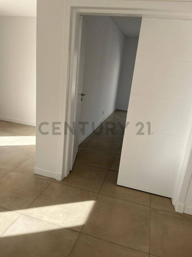Casa En Venta De 6 Ambientes En Barrio Albanueva Rincon De Milberg