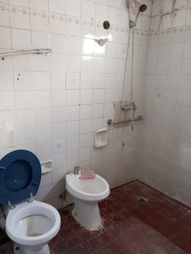 Excelente Casa 3 Dormitorios + Amplio Terreno - C/renta - Aires Puros