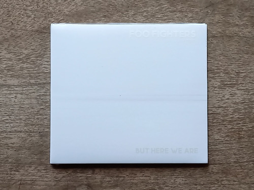 Cd Foo Fighters - But Here We Are (2023) Usa Sellado R37