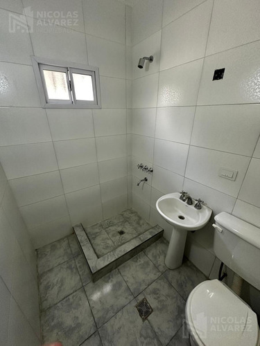 Ph En Venta 4 Ambientes Con Cochera Y Patio, Ramos Mejia Sur