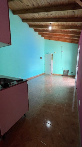 Imagen 3 de 12 de Departamento Tipo Casa En Venta En Lanus Oeste