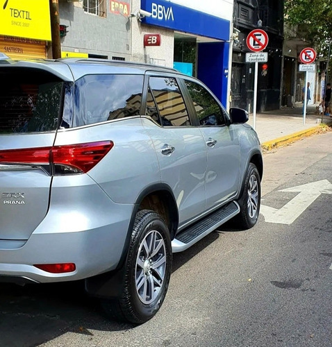 Imagen 3 de 6 de Toyota Sw4 2.8 Srx 177cv 4x4 7as At 2020
