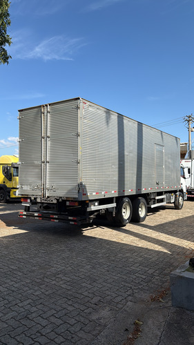 Mb Atego 2426 - 215.977 Km - Baú 9,00x2,85 Com Plataforma