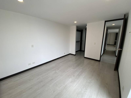 Apartamento En Venta Ubicado En Envigado Sector Loma De Las Brujas (26617).