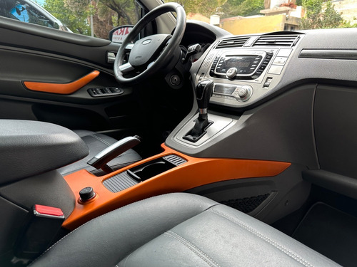 Ford Kuga 2.5 Titanium At 4x4 L (ku05)