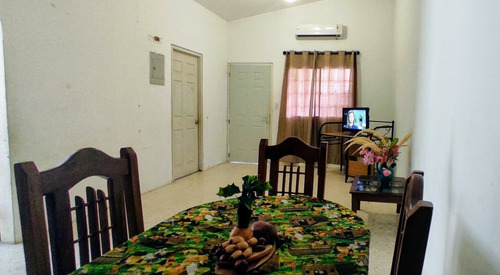 Imagen 8 de 14 de Acogedora Casa Para Remodelar A Su Gusto; Canaima Dos, Guatire, Miranda.
