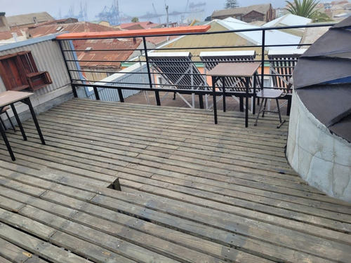 Excelente Casona-restaurant , Patentes, Mobiliario Incluido