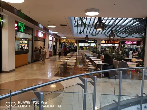 Local En Arriendo Plazoleta De Comidas, Salitre Plaza