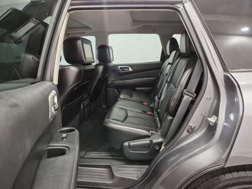 Nissan Pathfinder 2018