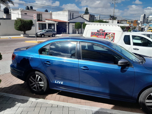 Volkswagen Jetta 2.0 Tiptronic At