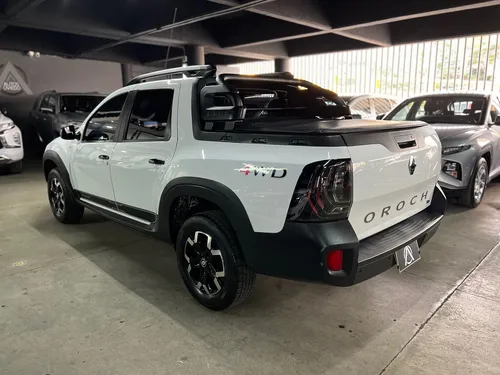 Renault Duster Oroch 1.4 Mt 4x4 Intens