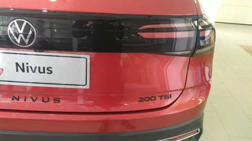 Imagen 8 de 25 de Volkswagen Nivus Highline Hero 200 Tsi At #15