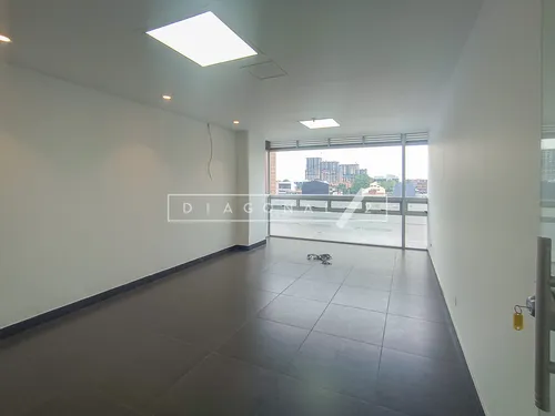 Oficina En Arriendo En Quinta Camacho