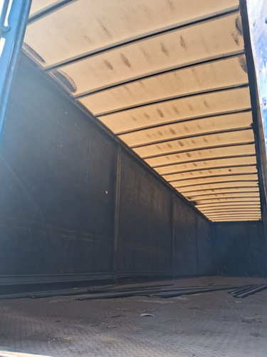 Sider Randon 3 Eixos 28 Pallets Ano 2001