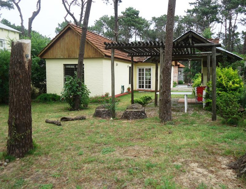 Casa En Alquiler Por Temporada De 2 Dormitorios En Montoya (ref: Bpv-202)