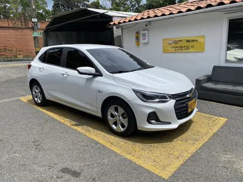 Chevrolet Onix 1.0 Premier At 2022