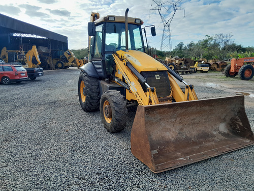 Retro Jcb 3cplus 2013 4x4 Gabinada Emplacada