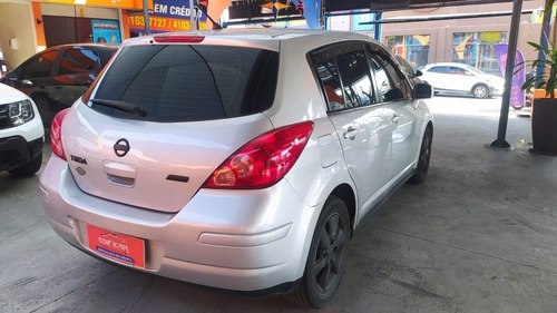 Imagem 8 de 10 de Nissan Tiida 2013 1.8 S Flex 5p