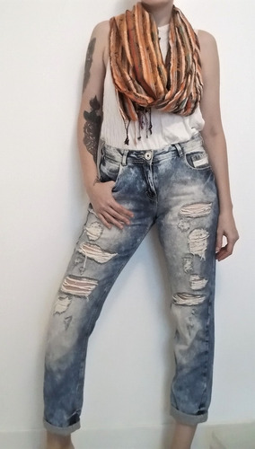 Calça Jeans Boyfriend Rasgada Estonada Lez A Lez Feminina