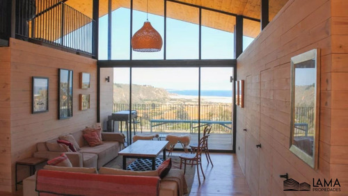 Casa Moderna Con Vista Al Mar En Tunquén