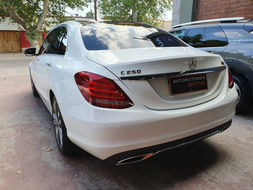 Imagen 3 de 8 de Mercedes C-250 At 2.0 2017-58.000km. Servicios Oficiales.