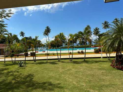 En Samaná, Republica Dominicana, Villas Listas Para Mudarse, 1 Habitación, Sala, Comedor, Cocina, Terraza Techada Y Patio En El Residencial Bahía De Los Dioses!