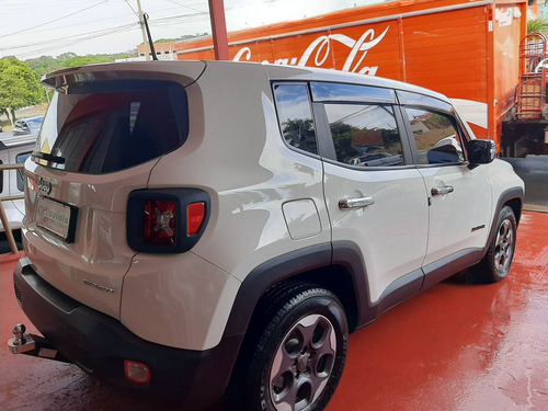 Imagem 5 de 9 de Jeep Renegade 1.8 16v Flex Sport 4p Manual