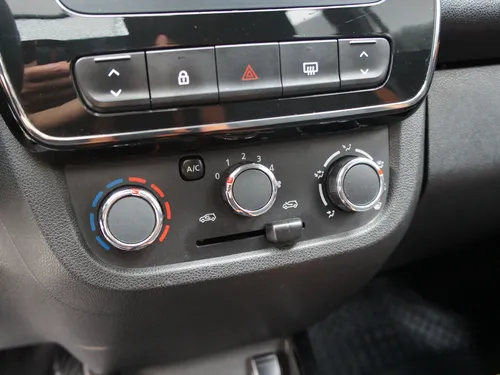 Renault Kwid 1.0 12v