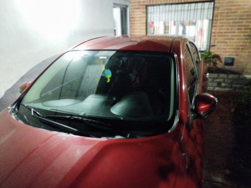 Imagen 7 de 10 de Nissan Versa 2020 1.6 Advance At