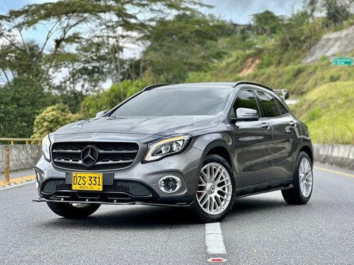 Mercedes-Benz Clase GLA 1.6 Urban