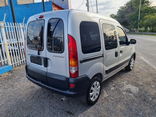Imagen 5 de 13 de Renault Kangoo 2016 1.6 Ph3 Authentique Plus Lc